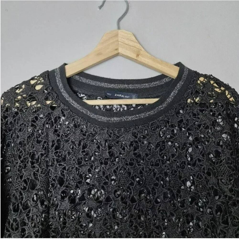 2/$30 Zara Knit Womens Medium Top Floral Crochet Black Lace Long Sleeve Knitwear